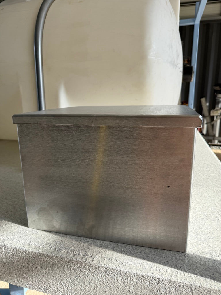 Overkill Dual Battery Bracket