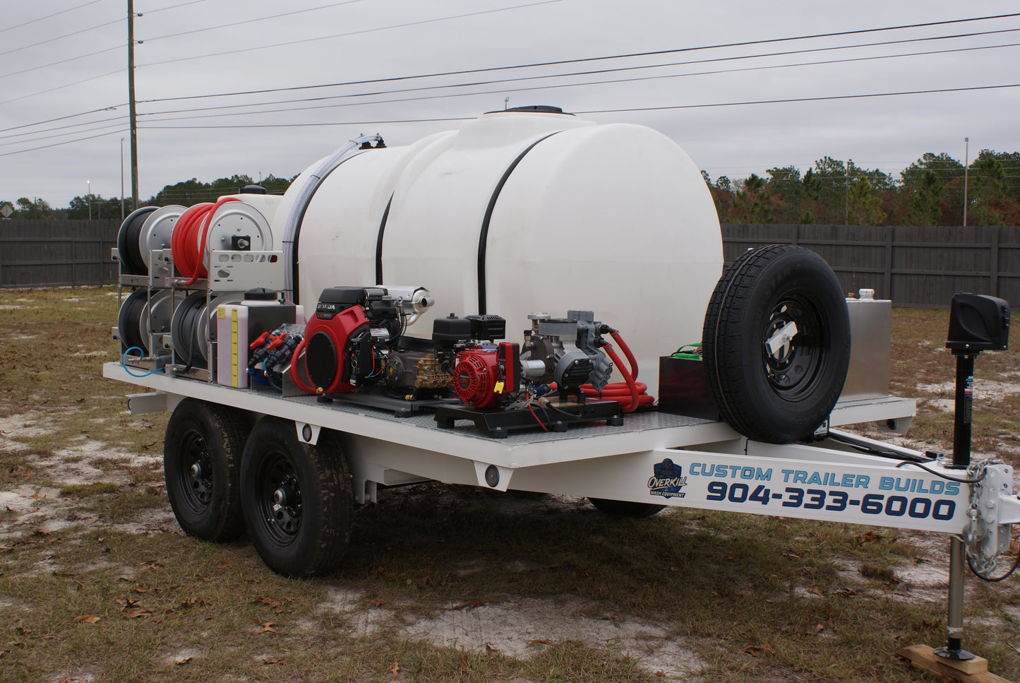 735 Gallon Water Tank