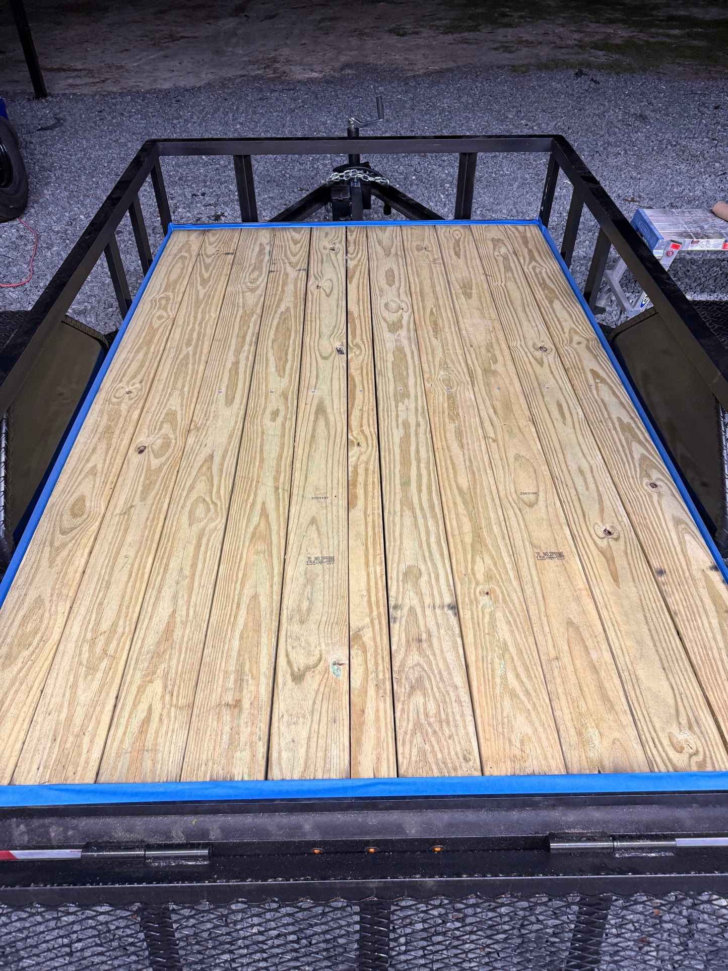 5x8 Utility Trailer 5200lb axle