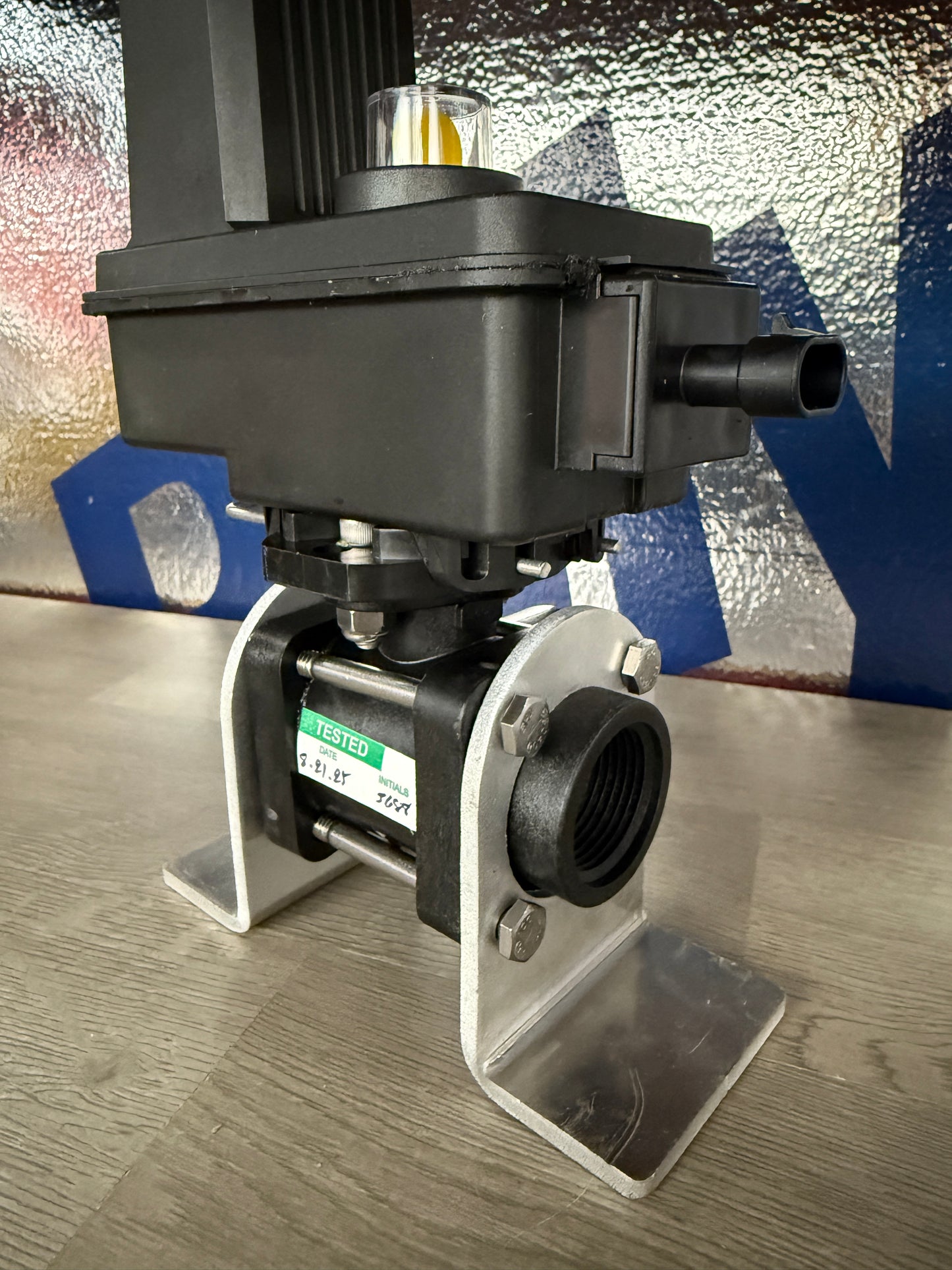 Tee Jet Bracket