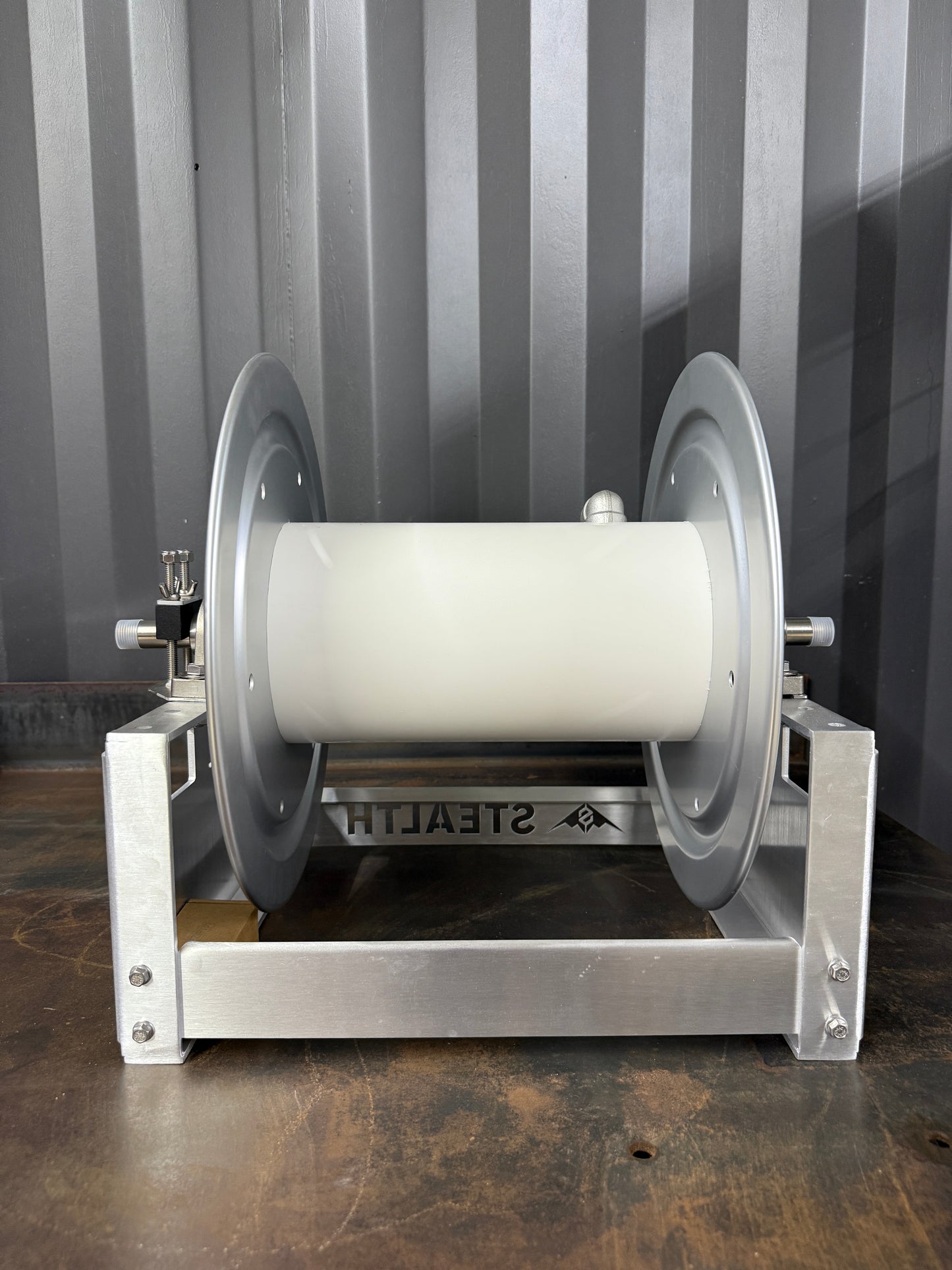 Stealth 12" Aluminum Full Frame Hose Reel 1/2" Stainless Steel Manifold & Swivel