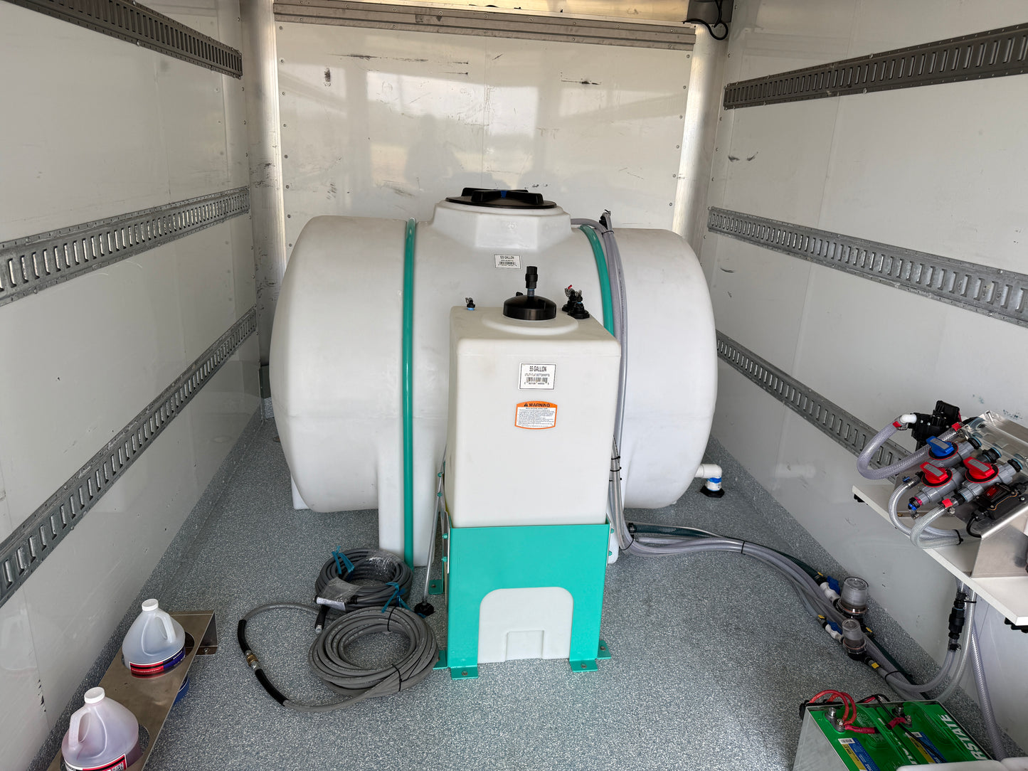 525 Gallon Horizontal Leg Tank