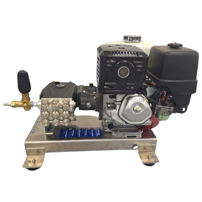 Stealth Honda GX390 5.5gpm @ 3000psi Gear Drive Electric Start Honda Engine and AR Pump