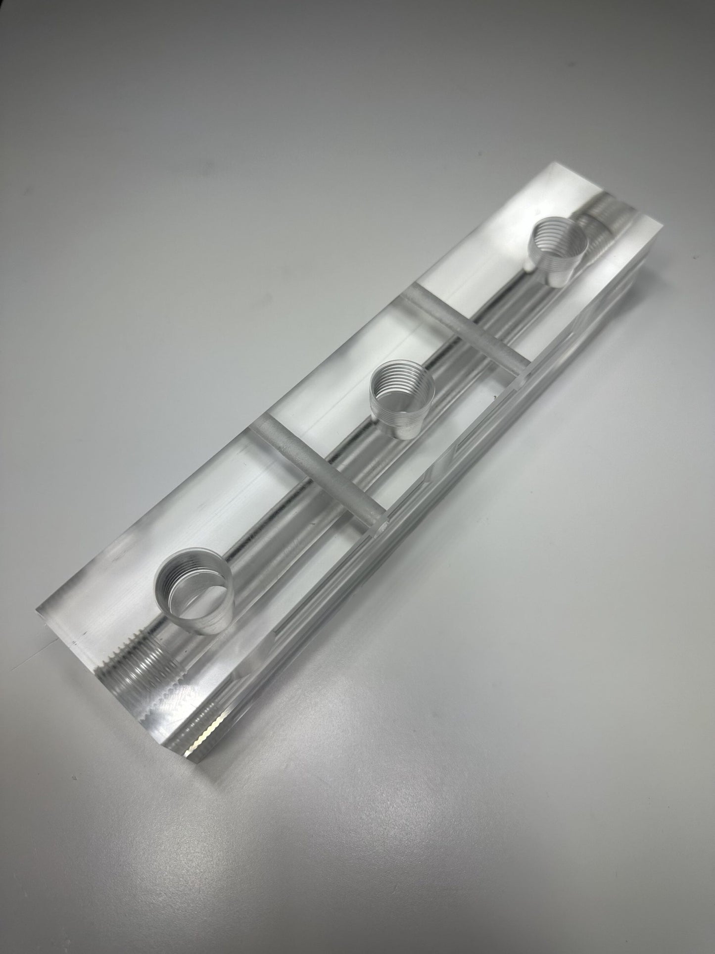 Clear Manifold Block